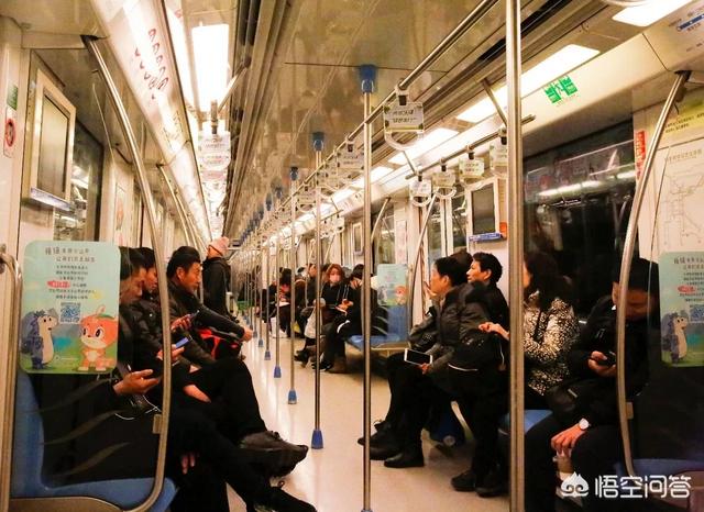 南京滨江公园复工:南京地铁二号线沿线有什么值得一去的地方？
