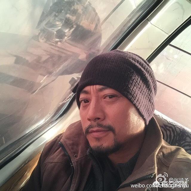 张涵予个人资料:部队大院里的硬汉张涵予，从配音演员到电影巨星，如何实现转型