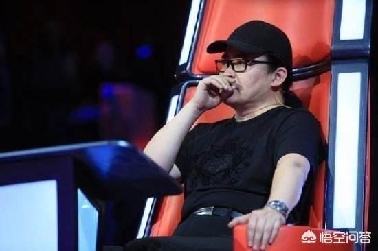 刘欢办豹纹派对:面对刘欢老师“一身便装”参加歌手比赛，你怎么看？