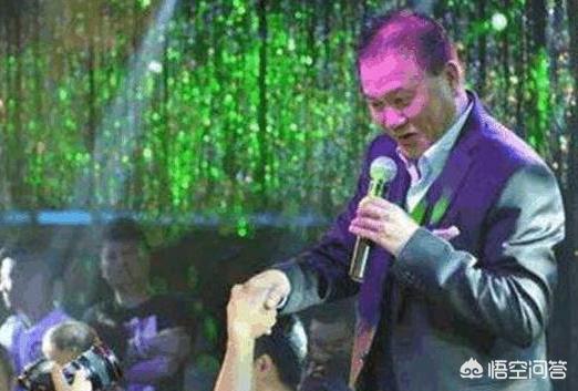 大家族万梓良:同为当年大哥级的人物，为何万梓良和周润发境况不同
