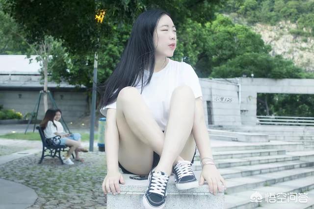 过年回家有人催你相亲吗？你知道那些相亲的照片都是怎么拍摄出来的吗？有什么摄影技巧？