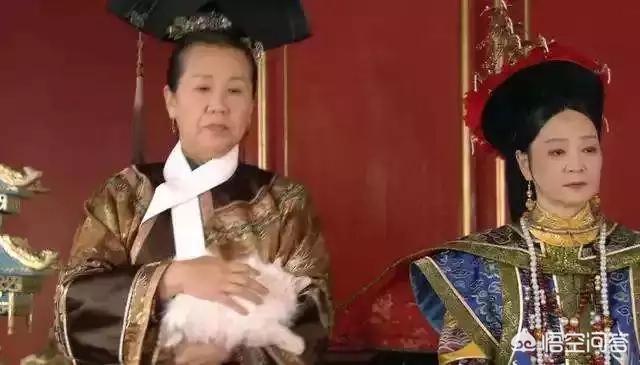 曾甑:《甄嬛传》中甄嬛巴不得落选，太后拿猫试探，甄嬛为何不躲呢