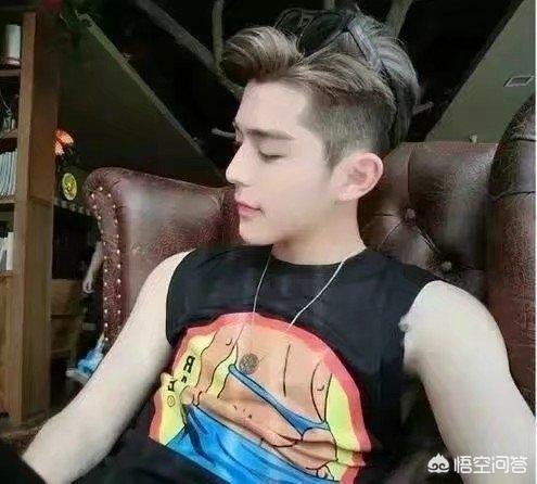 定位烫和纹理烫:短发也想烫一下，怎么弄时尚感会比较强