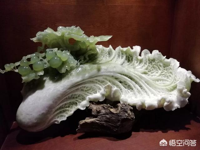 属牛的人佩戴和田玉好吗,一些国人为什么喜欢戴和田玉？