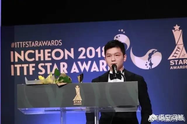 赢得嗓门之战，张本智和为何全程用中文接受采访，并向樊振东发起挑战？