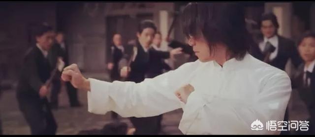 甄子丹身高:王宝强是少林寺出身，那么和甄子丹打一场谁会赢？为什么？