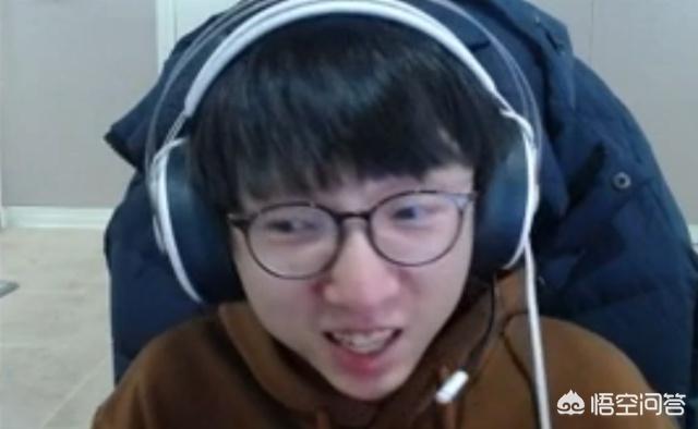 MLXG黑铁局被队友当成代练,队友“加个微信吧”,香锅笑哭,是被认出来了吗？