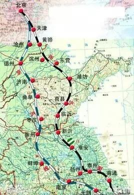 上海吸血鬼事件:如何看待上海一女子给外卖员差评后遭上门威胁的事件？