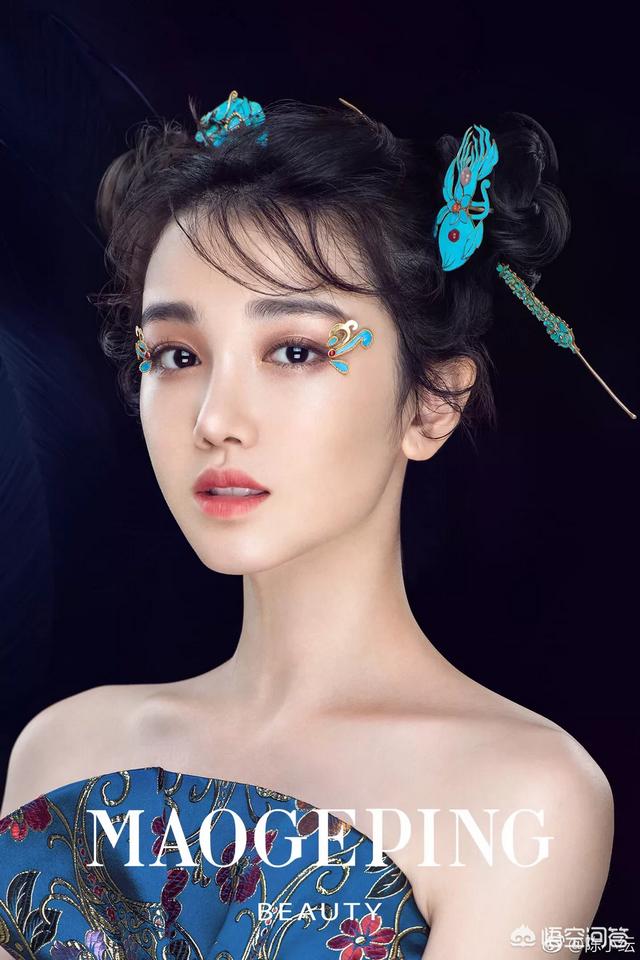 王丽坤几岁:有人说陈小纭已经取代王丽坤成为新一代素颜女神，你怎么看？