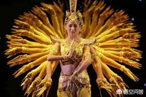 董卿是小三:董卿的诗词水平究竟怎么样？
