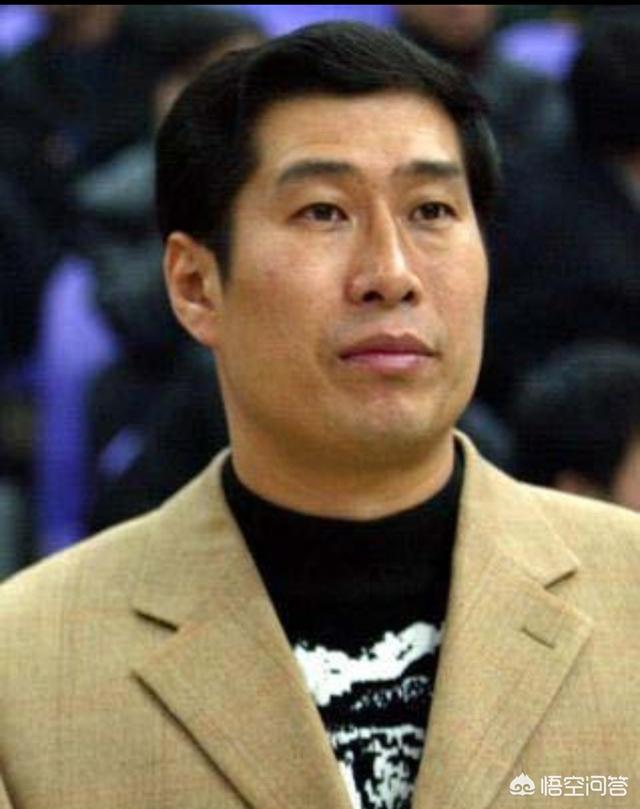 陈晓峰，辽宁男篮以前的主教练李戈去哪了现状如何