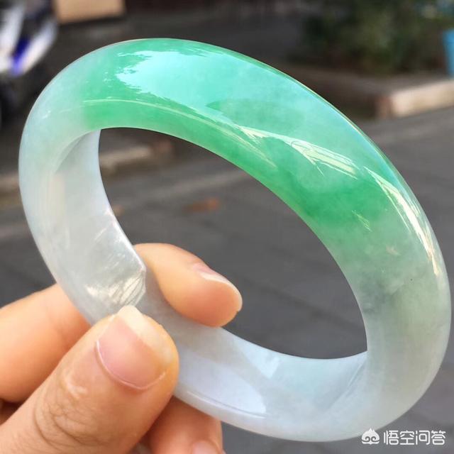 玉雕大师王朝阳,未来几年翡翠收藏市场怎么样？