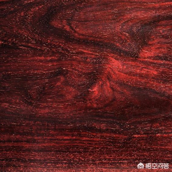 紫檀木和小叶紫檀有什么区别,小叶紫檀与大叶紫檀有什么区别？