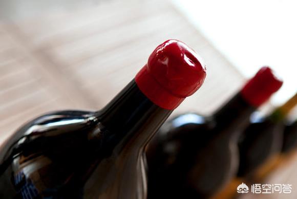 打火机开红酒，如何优雅的开启一瓶蜡封的葡萄酒？