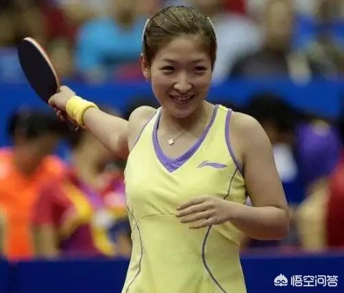 钟浠文:刘诗雯进入国乒14年没能成为一姐，却为何如此讨人喜欢？