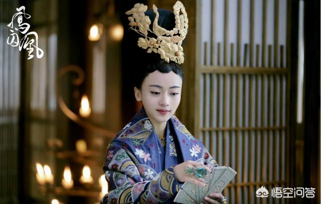 招摇的演员:如何评价白鹿在《招摇》中的演技