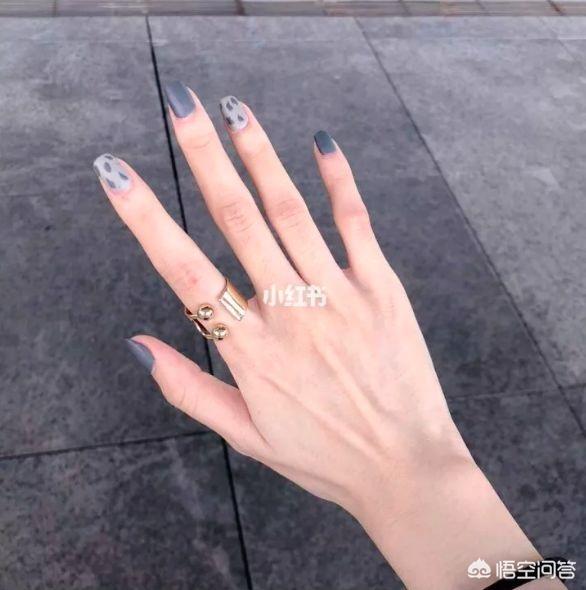 有哪些适合过年做的美甲推荐