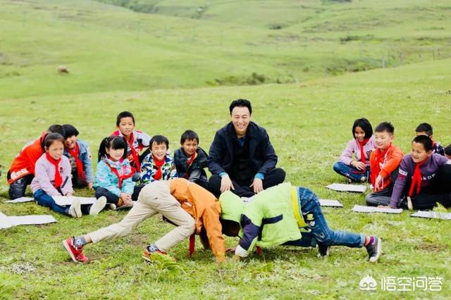 我爱上海 图片 小报:百老汇华裔第一人王洛勇有多厉害?插图4 我爱上海 图片 小报
:百老汇华裔第一人王洛勇有多厉害?