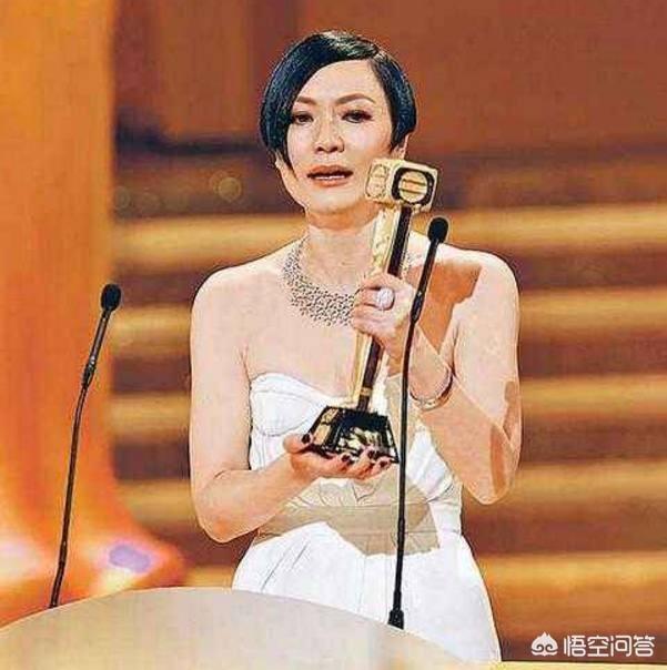 田蕊妮为杜汶泽息影一年，回归后二线小花火速上位，还能当一姐吗？