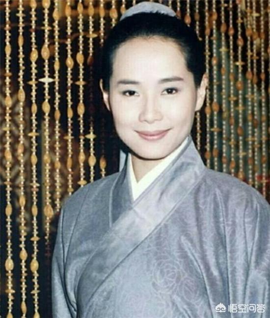 金露露:女扮男装最像男人的女演员是谁 