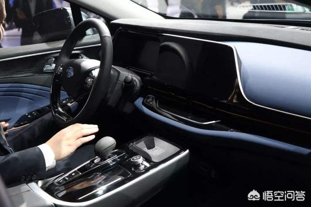 广州 新能源车，逛完广州车展，发现好多新能源车，2020会有哪几款比较火