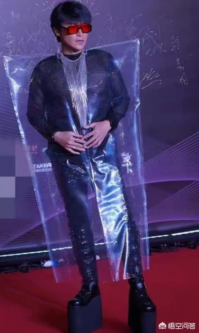 陈志朋模仿张国荣:陈志朋是如何从“小帅虎”蜕变成“妖孽男”的