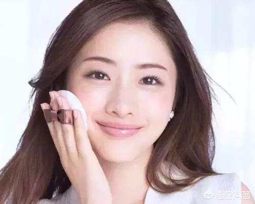 有没有美白的水乳护肤产品推荐？