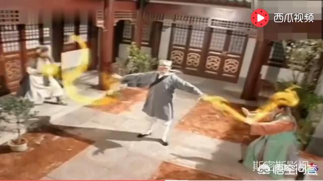 金轮是什么梗:有哪些让你笑出腹肌的电影片段