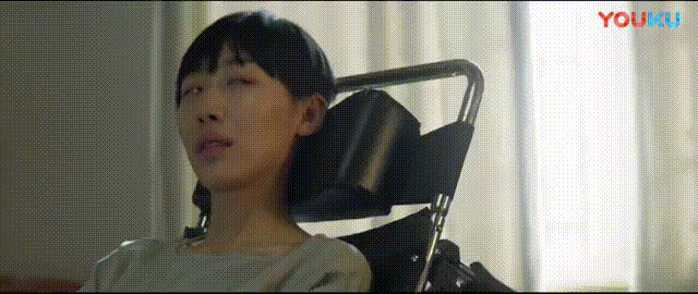 王梦溪未经处理雅照:你对《无名之辈》中任素汐的表演满意吗，打几分？