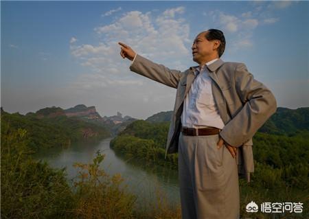 其弥雅:如何理解“其出弥远，其知弥少”这句话？