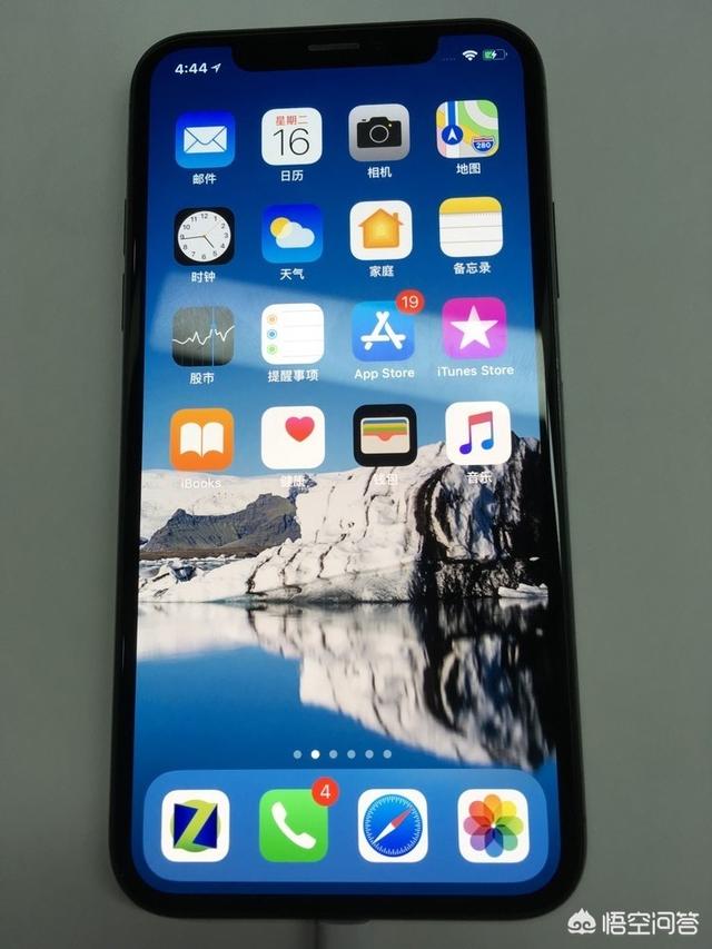 不玩游戏,苹果x和xs哪个值得买？