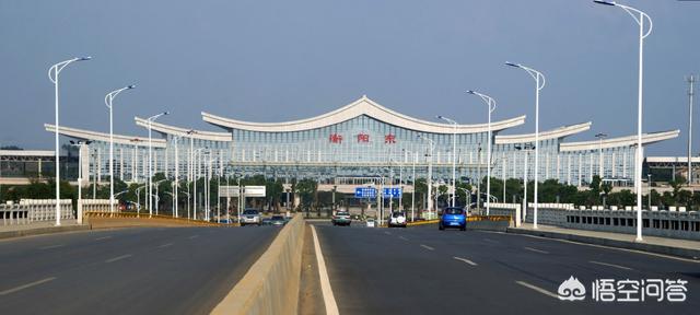 你认为衡阳是湖南第二大城市吗？为什么衡阳经济落后于常德、岳阳等城市？