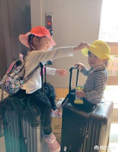 贾静雯20年前旧照:贾静雯和修杰楷相爱多年，你怎么看待他们如今才办婚礼？