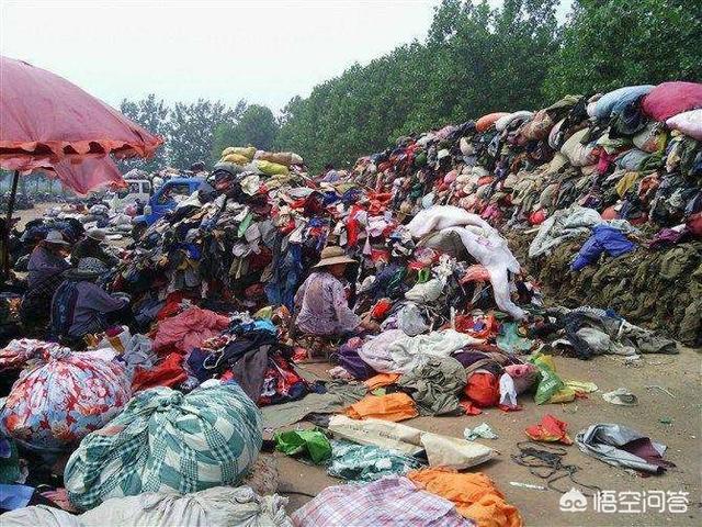 3名山东村民为西安捐20吨洋葱，如果在农村回收旧衣服怎么样？