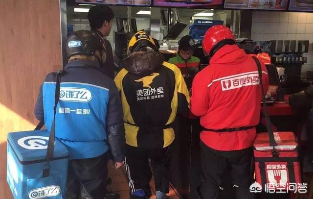 地沟油记者李翔:被曝光脏外卖，对于饮食安全，我们还能继续叫外卖吗你怎么看