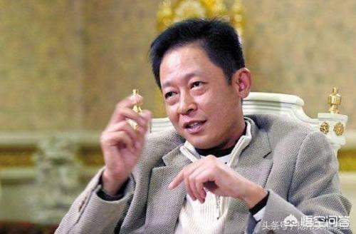 赵薇谈演员门槛变低:娱乐圈持续爆出丑闻，到底是什么原因呢？