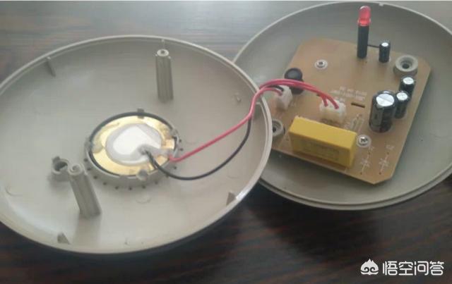 超声波驱狗器能穿透吗:超声波驱狗器有用吗 驱狗神器128db超声波对人体有害吗？