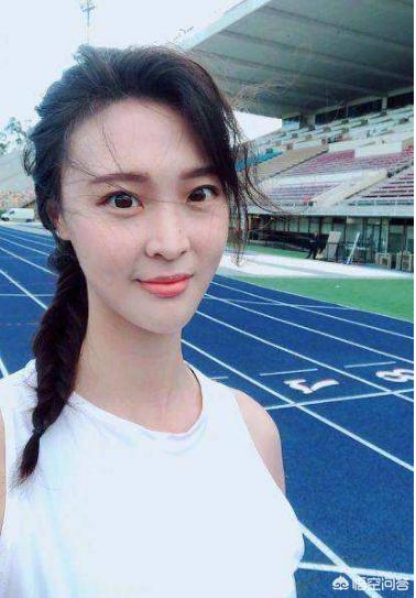 你觉得惠若琪和王雪婷相比，谁的颜值更高？