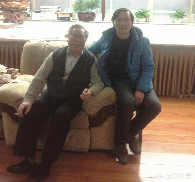随着书法家吴三大的逝世，你觉得西安乃至西北书坛领军人物会是谁？