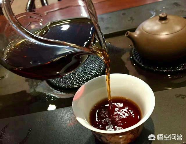 白茶是什么茶有什么功效,白茶和黑茶，喝哪种会好一些？