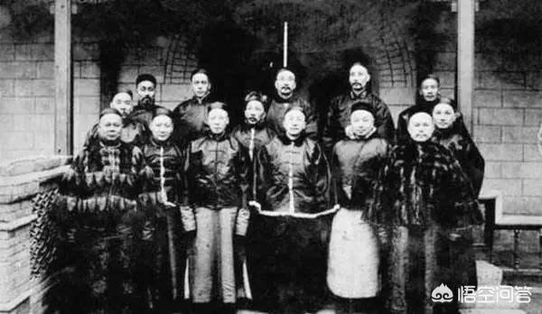 1872年清朝真发生僵尸袭人事件吗，穿清朝官服的僵尸真的存在吗
