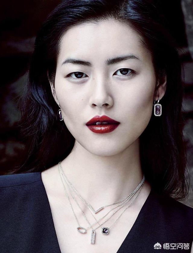 崔始源不喜欢刘雯:为什么在国内超模里，女生多喜欢刘雯，而男生多喜欢奚梦瑶？