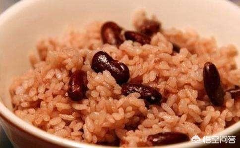 高粱面都能做成什么样的美食，血糖和尿酸都高的人可以吃高梁米吗需要注意些什么