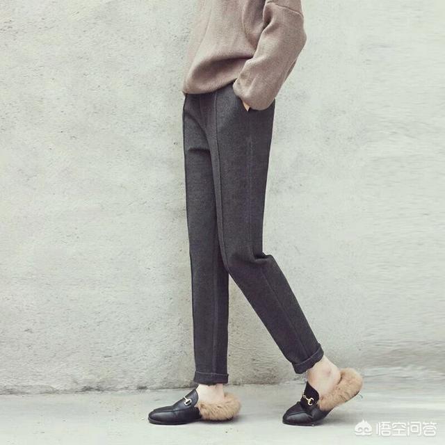 哈伦裤是什么样的裤子,女士哈伦裤配什么鞋比较好看？