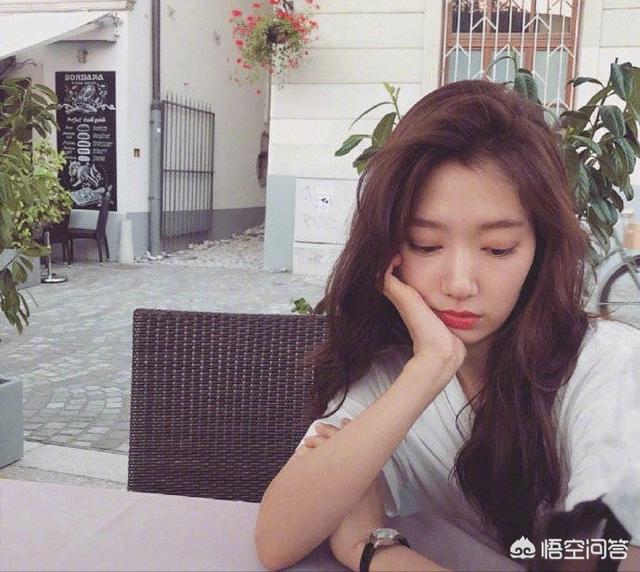 朴信惠整容了吗:演员朴信惠是不是变丑了，你怎么看？
