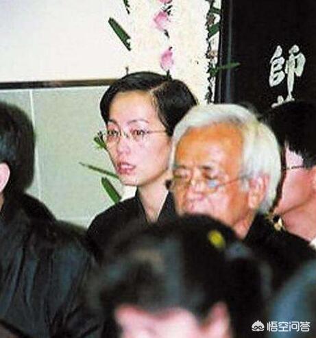 头条问答 林正英葬礼 洪金宝发火的原因是什么 371个回答