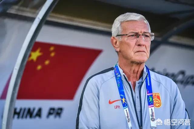 陈一冰事件:陈一冰就批评国足事件正式道歉，你如何看待这件事？