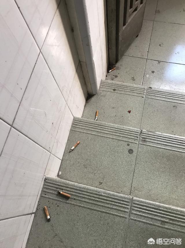 深圳庙街灵异事件:和另一半睡觉时最哭笑不得的事情是什么？