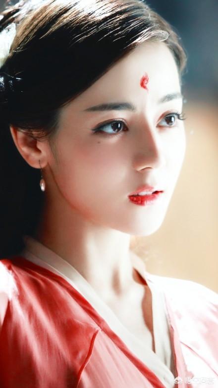 李沁撤下单身声明:90年代的女星你最喜欢谁你对她印象最深的是什么事情