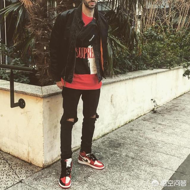 男模露鸟陈大卫:模特的身材和气质让你选择你会偏向哪一个？
